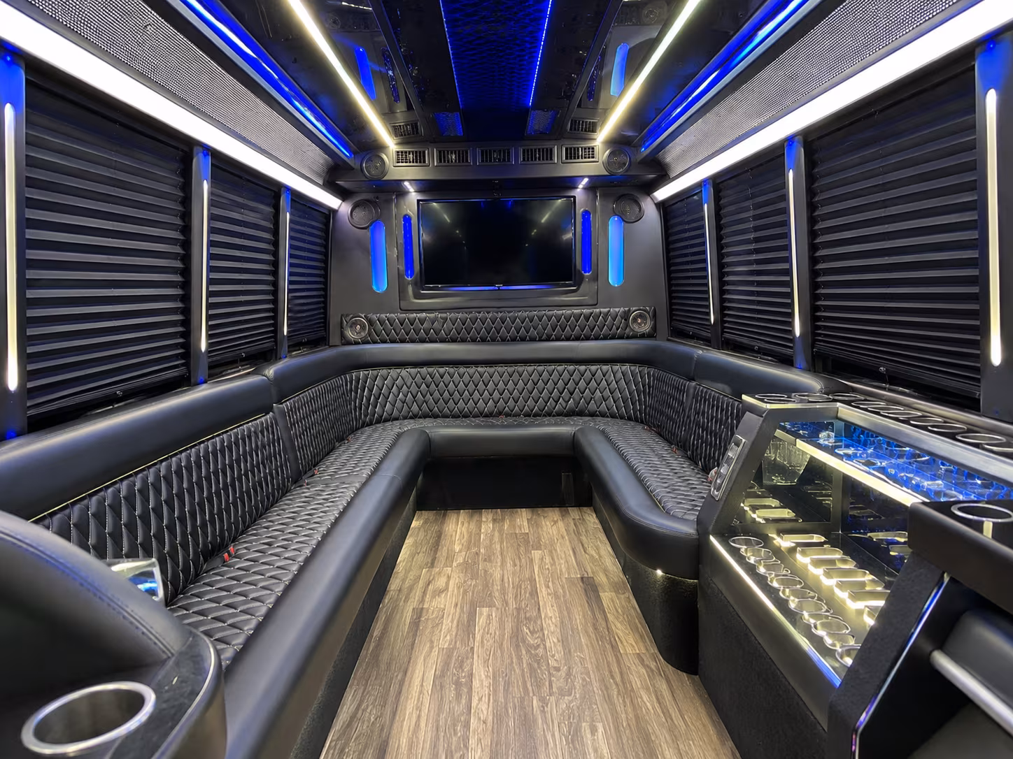 just one form gets you instant pricing on party buses minibuses and charter buses from chino