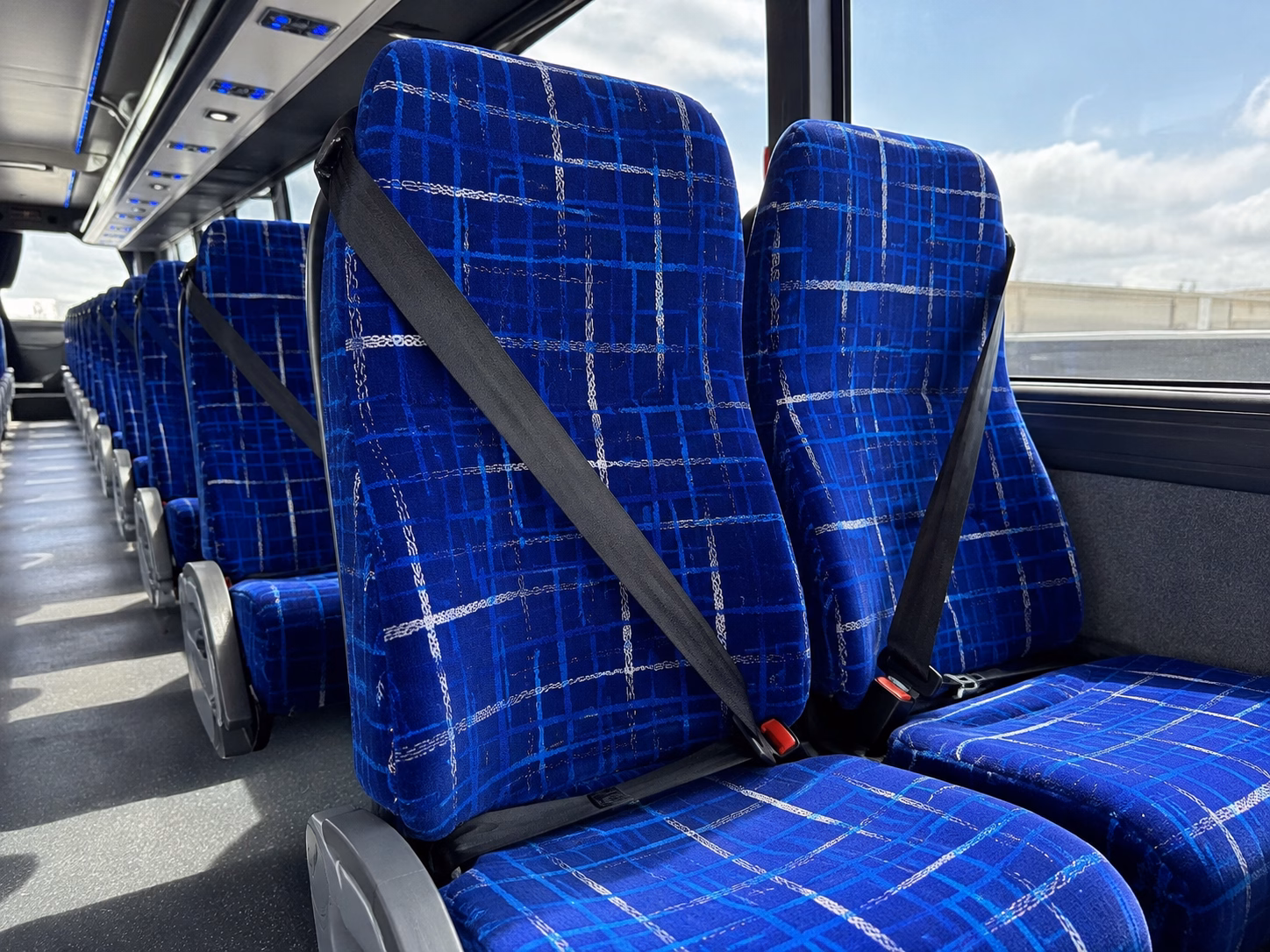 ontario bus rentals