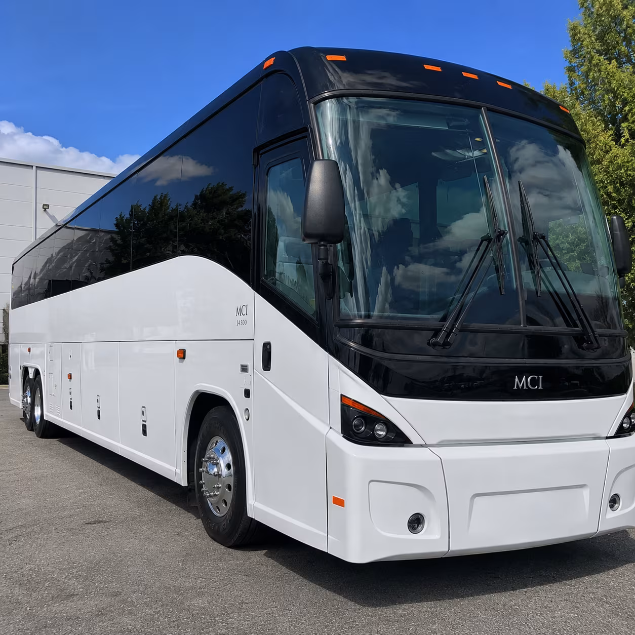 through chinocharterbuscompany com beat the traffic on the 60 and the 10 with group transportation